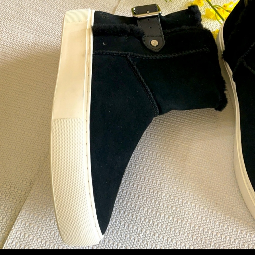 UGG Aika Boots - Picture 9 of 13